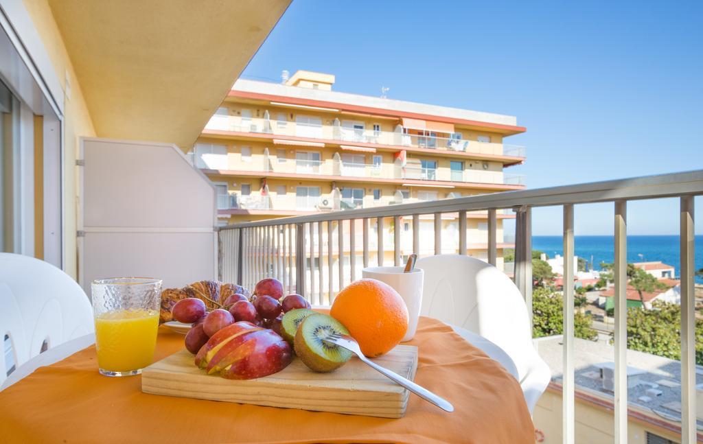 Malgrat De Mar Blvd Seaview Apartment Bagian luar foto
